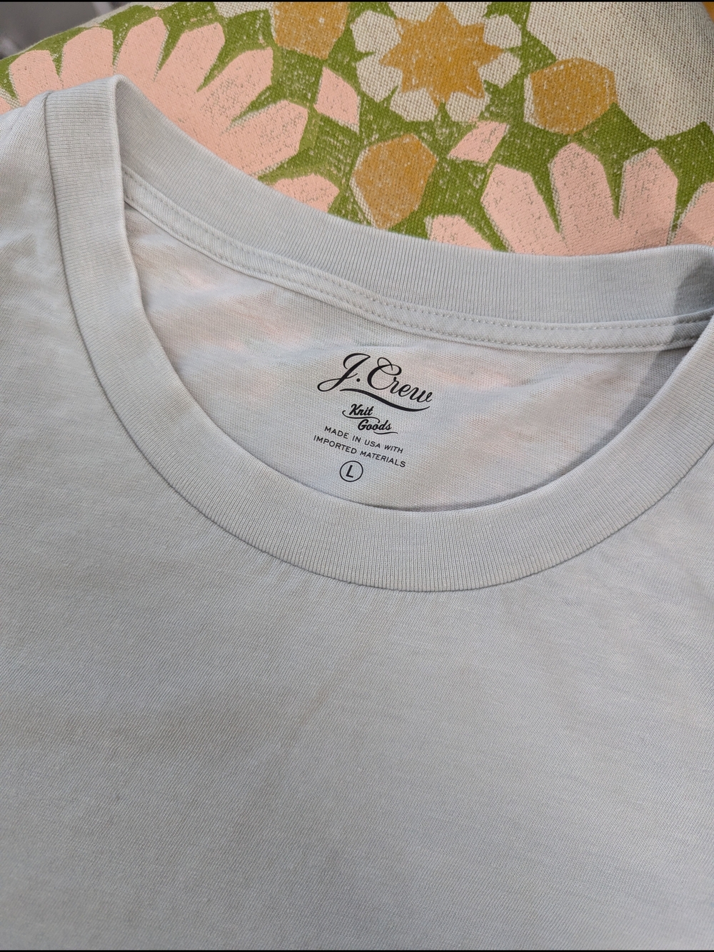 J. Crew Sleeveless Crew Neck Tank in Light Gray